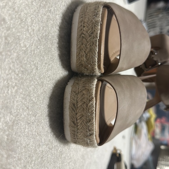 Soda Sandal Platforms - Picture 2 of 4